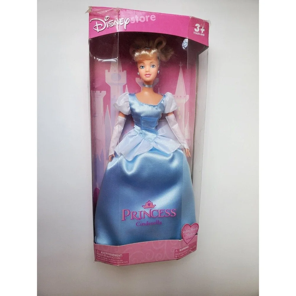 Vintage DISNEY STORE Exclusive PRINCESS CINDERELLA DOLL NIB - Brush &‎ Slippers